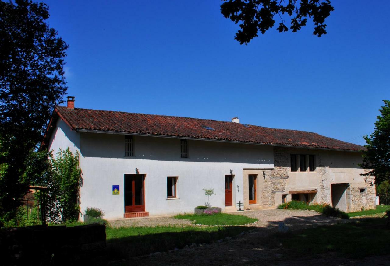 Terres De La Grange Bed and Breakfast Cuisiat Exteriör bild